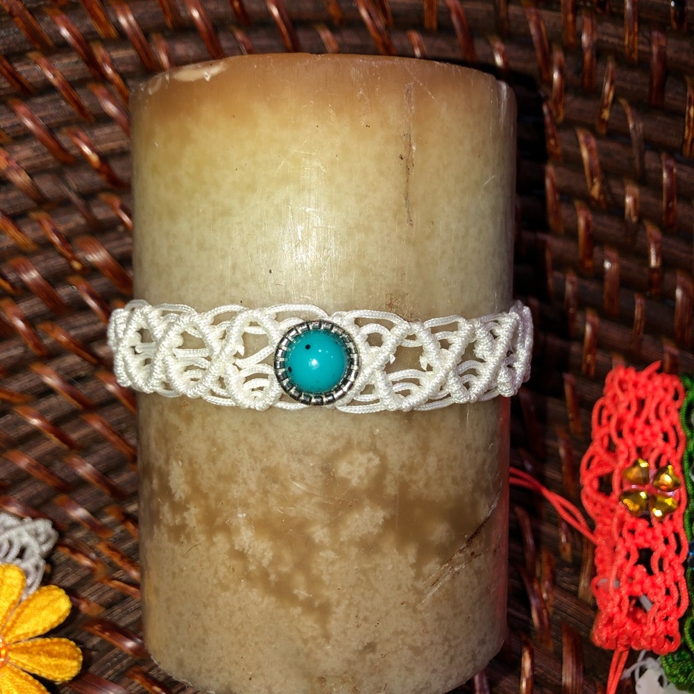 Candle decor lace wreath adjustable crystal NEW